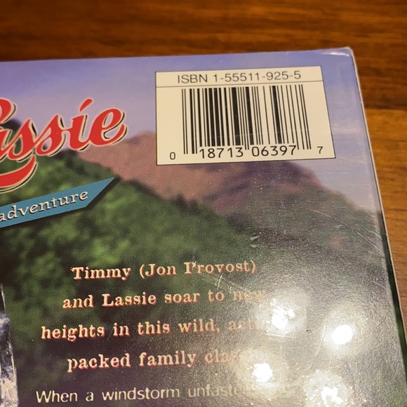 VHS - Lassie The Great Adventure - Picture 3 of 3